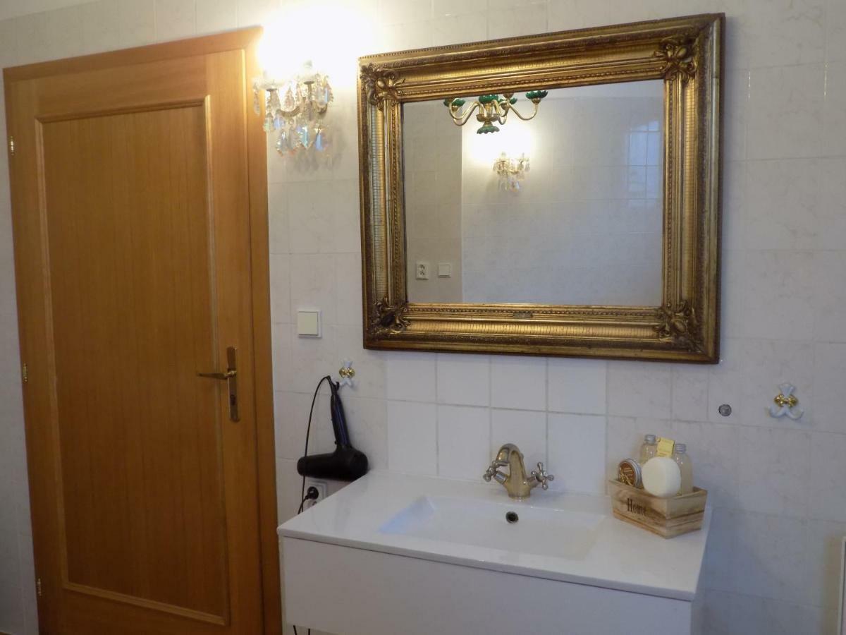 Appartement Landhaus Florian à Rovensko pod Troskami Extérieur photo